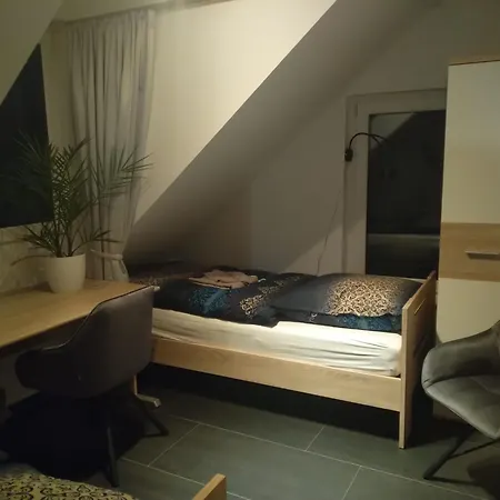 Haus *